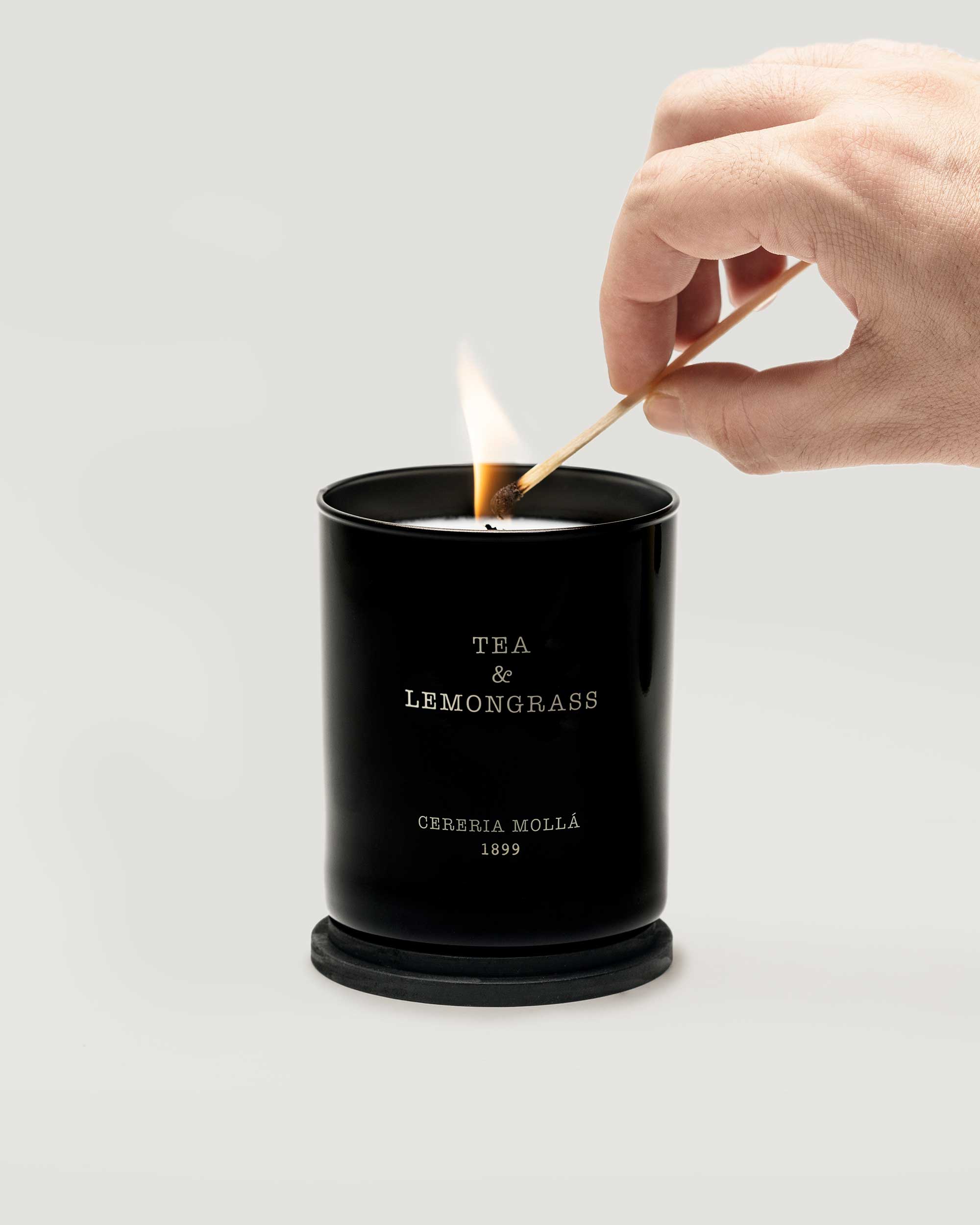 Candela Tea & Lemongrass 230gr - immagine 2