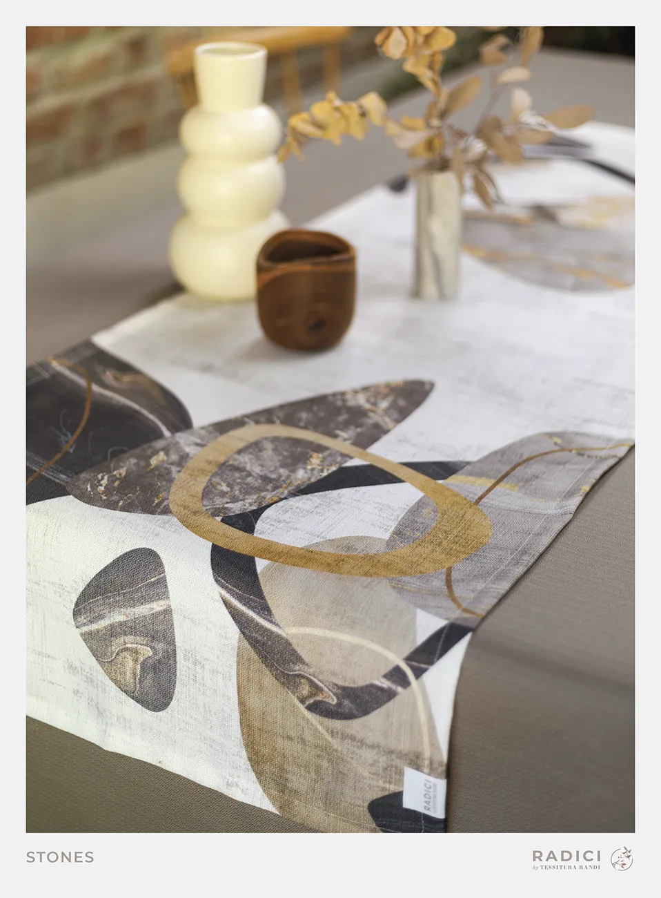 Stones Runner Antimacchia 50x155